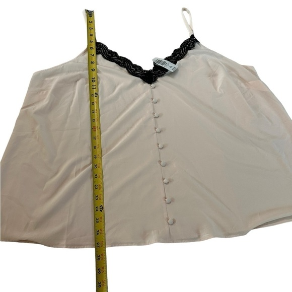 Torrid Chablis Lace Trim Cami Peach Blush Size 2X 18-20 - Picture 10 of 16
